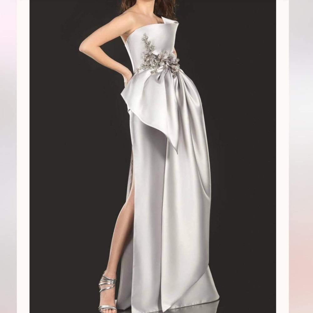 Terani Couture Beautiful Maxi Dress